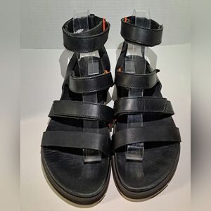 Sorel Black Women's Sandal Size 7.5.